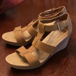 Dr. Scholl’s 🦋 Barton Wedge Sandals 11M